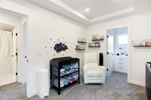 4628 15 Avenue Nw, Calgary, AB - Indoor