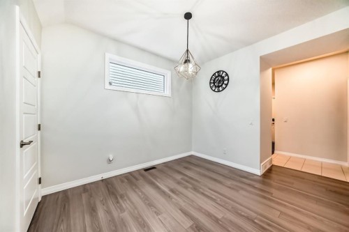 163 Evanscrest Way Nw, Calgary, AB - Indoor Photo Showing Other Room