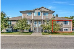 29E Wellington Cove  Strathmore, AB T1P 1M3