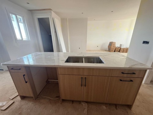 1929 Mccaskill Drive, Crossfield, AB - Indoor