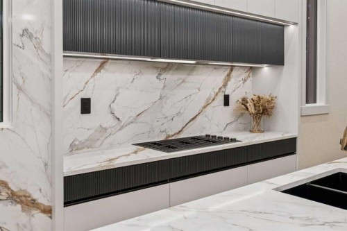 1330 8 Avenue Se, Calgary, AB - Indoor