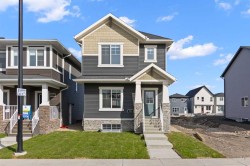 994 Chinook Winds Meadow SW Airdrie, AB T4B 5R1