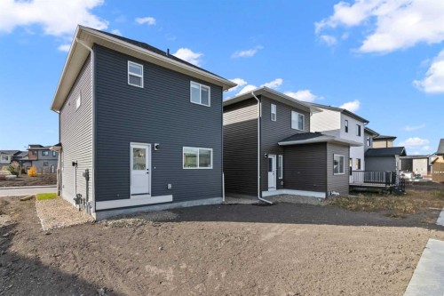 994 Chinook Winds Meadow Sw, Airdrie, AB - Outdoor