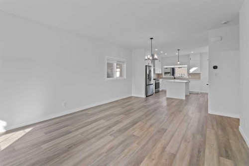 994 Chinook Winds Meadow Sw, Airdrie, AB - Indoor