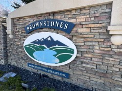 105 Rocky Vista Terrace NW Calgary, AB T3G 5G6