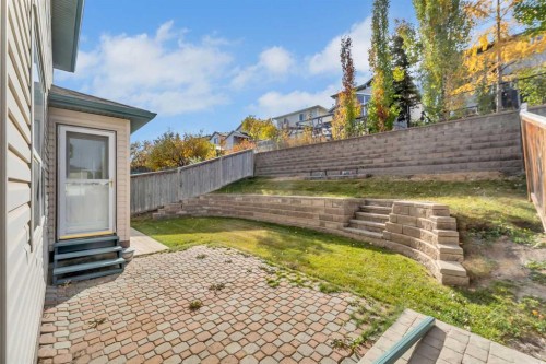 338 Panamount Drive Nw, Calgary, AB - Outdoor