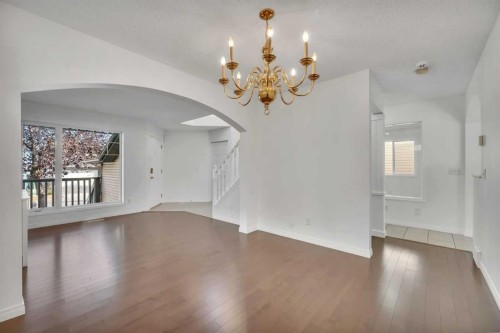 338 Panamount Drive Nw, Calgary, AB - Indoor Photo Showing Other Room