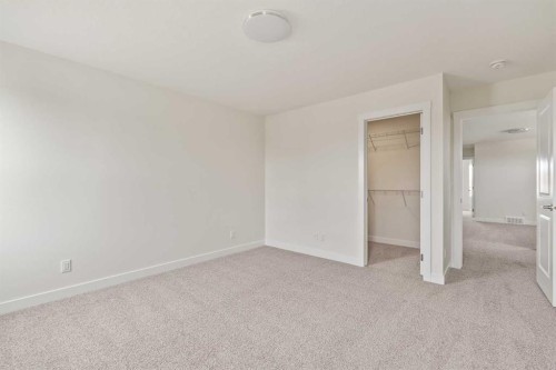 10 Herron Common Ne, Calgary, AB - Indoor Photo Showing Other Room