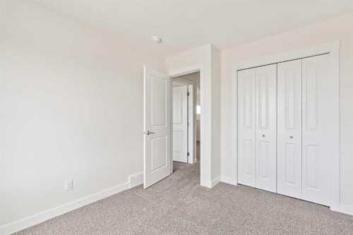 10 Herron Common Ne, Calgary, AB - Indoor