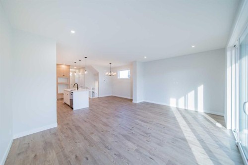 22 Herron Common Ne, Calgary, AB - Indoor Photo Showing Other Room