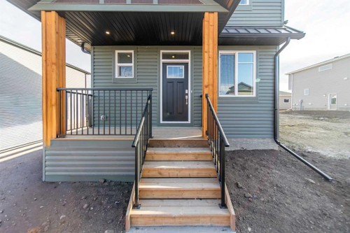 22 Herron Common Ne, Calgary, AB - Outdoor With Exterior