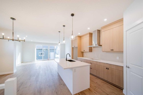 22 Herron Common Ne, Calgary, AB - Indoor Photo Showing Kitchen With Upgraded Kitchen