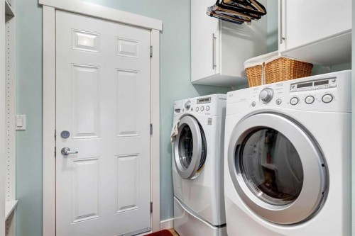 267 Silverado Plains Close Sw, Calgary, AB - Indoor Photo Showing Laundry Room