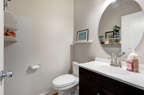 267 Silverado Plains Close Sw, Calgary, AB - Indoor Photo Showing Bathroom