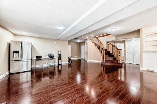 29 Simcoe Gate Sw, Calgary, AB - Indoor