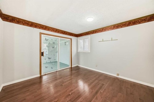 1403 19 Street Ne, Calgary, AB - Indoor Photo Showing Other Room