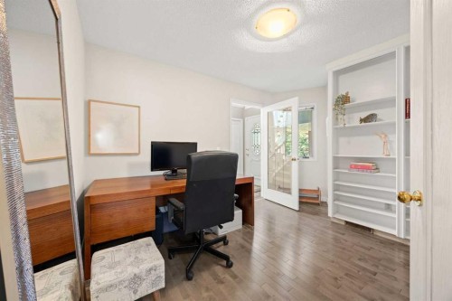 34 Sunhaven Link Se, Calgary, AB - Indoor Photo Showing Office