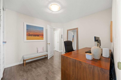 34 Sunhaven Link Se, Calgary, AB - Indoor Photo Showing Office