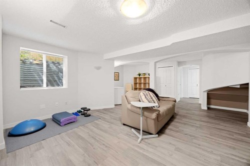 34 Sunhaven Link Se, Calgary, AB - Indoor