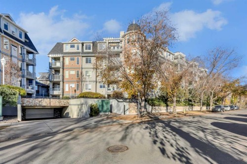 106-2411 Erlton Road Sw, Calgary, AB - Outdoor
