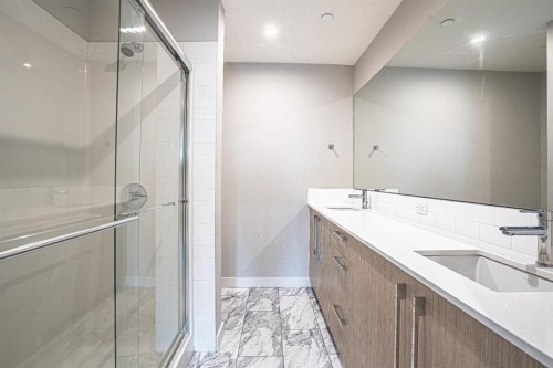 2324-60 Skyview Ranch Road Ne, Calgary, AB - Indoor Photo Showing Bathroom