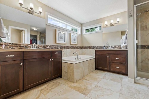 160 Chaparral Valley View Se, Calgary, AB - Indoor Photo Showing Bathroom