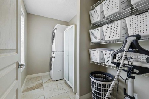 160 Chaparral Valley View Se, Calgary, AB - Indoor Photo Showing Laundry Room