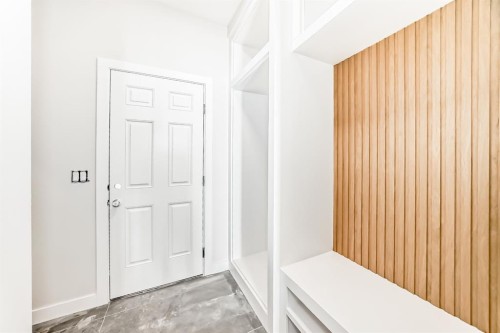 512 Heritage Boulevard, Cochrane, AB - Indoor Photo Showing Other Room