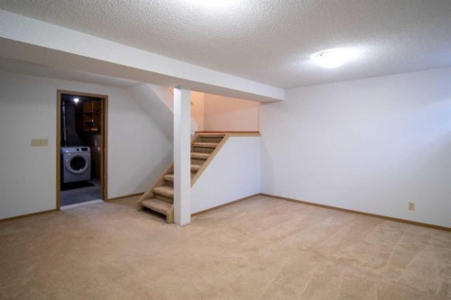 212 Georgian Villas Ne, Calgary, AB - Indoor