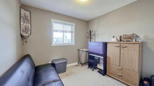 552 Evanston Drive Nw, Calgary, AB - Indoor
