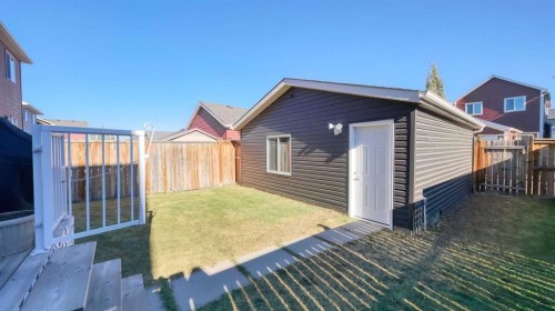 552 Evanston Drive Nw, Calgary, AB - Outdoor With Exterior
