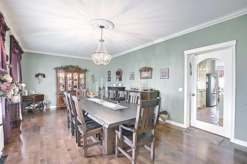 255046 Township Road 250, Rural Wheatland County, AB - Indoor Photo Showing Dining Room