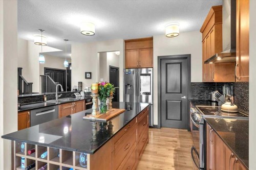 58 Valley Pointe Way Nw, Calgary, AB - Indoor Photo Showing Kitchen With Upgraded Kitchen
