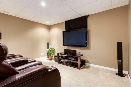 11756 Valley Ridge Boulevard Nw, Calgary, AB - Indoor