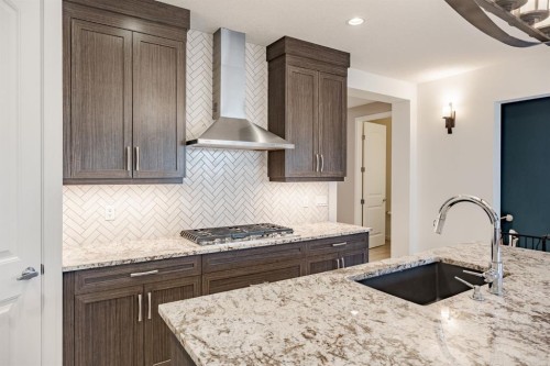 55 Legacy Woods Bay Se, Calgary, AB - Indoor Photo Showing Kitchen With Upgraded Kitchen