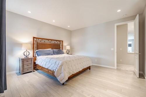 55 Legacy Woods Bay Se, Calgary, AB - Indoor Photo Showing Bedroom
