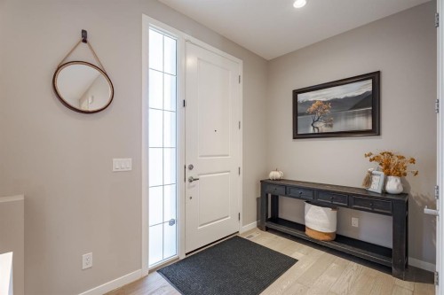 55 Legacy Woods Bay Se, Calgary, AB - Indoor Photo Showing Other Room