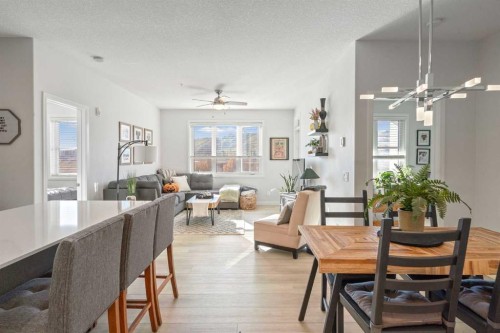 2204-80 Greenbriar Place Nw, Calgary, AB - Indoor Photo Showing Dining Room
