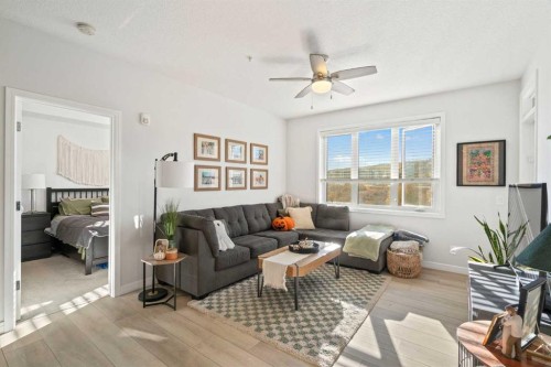 2204-80 Greenbriar Place Nw, Calgary, AB - Indoor Photo Showing Living Room