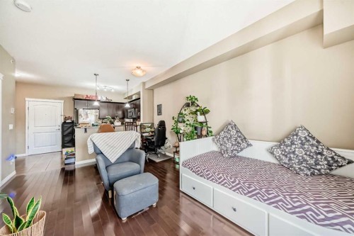 4404-31 Country Village Manor Ne, Calgary, AB - Indoor