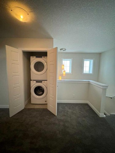 150 Edith Green Nw, Calgary, AB - Indoor