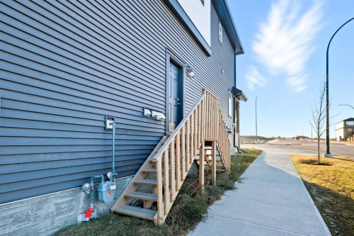 150 Edith Green Nw, Calgary, AB - Outdoor