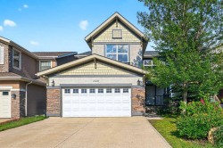 320 Everbrook Way SW Calgary, AB T2Y 0C9
