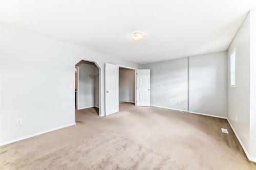104 Country Village Lane Ne, Calgary, AB - Indoor Photo Showing Other Room