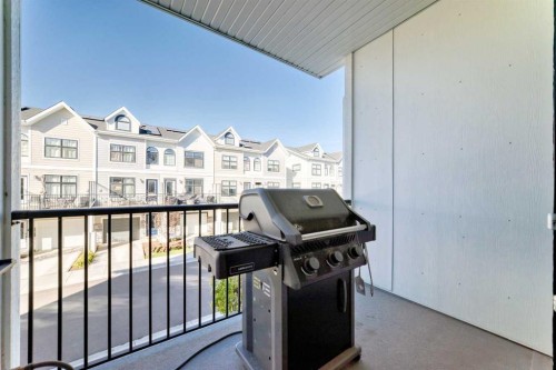 158 Les Jardins Park Se, Calgary, AB -  With Exterior