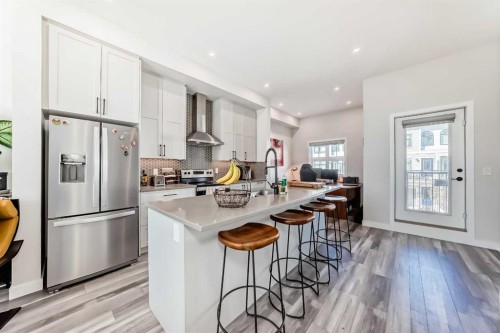 158 Les Jardins Park Se, Calgary, AB - Indoor Photo Showing Kitchen
