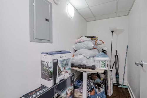 706-1118 12 Avenue Sw, Calgary, AB - Indoor