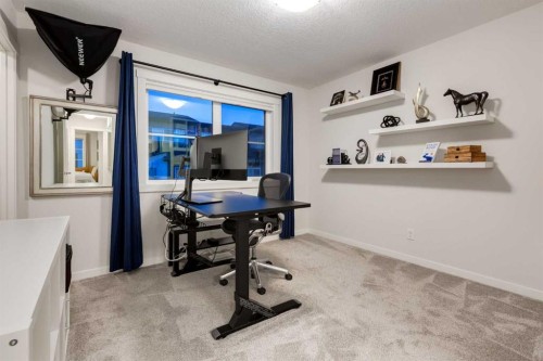 605-474 Seton Circle Se, Calgary, AB - Indoor Photo Showing Office