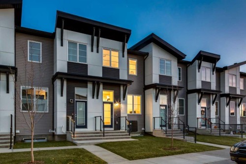 605-474 Seton Circle Se, Calgary, AB - Outdoor With Facade