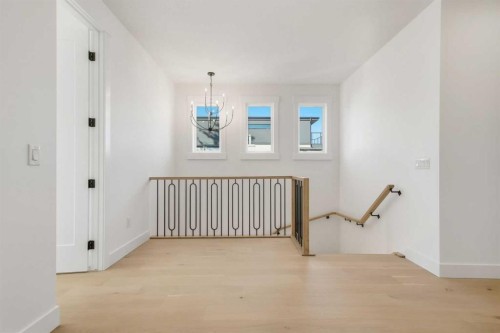 2412 29 Avenue Sw, Calgary, AB - Indoor Photo Showing Other Room